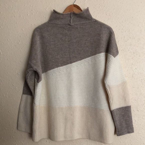 French Connection Sweater - Picture 2 of 10